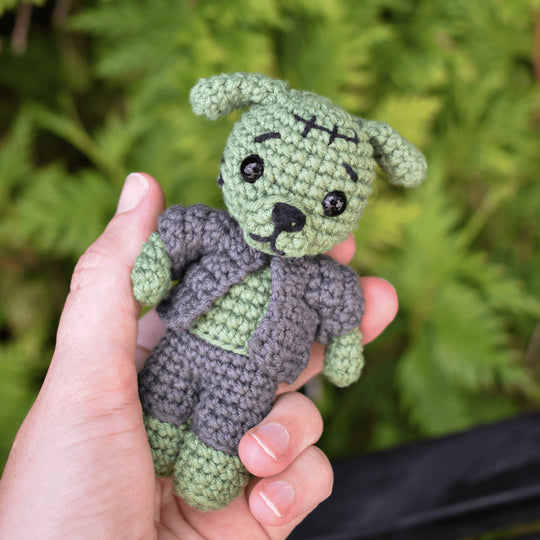 Frankie Dog - Halloween amigurumi