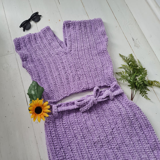 

Lauren - Toppi ja hame
4