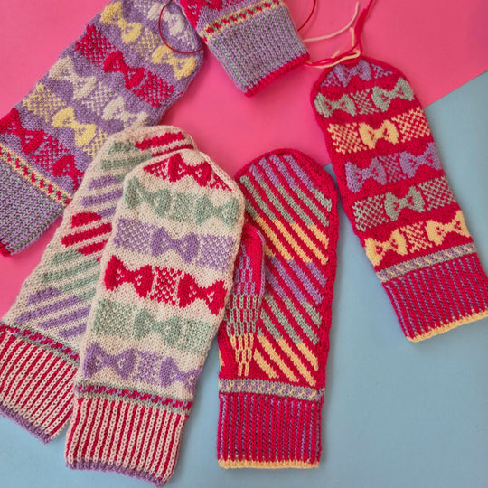 Bow Pop Mittens - Lapaset