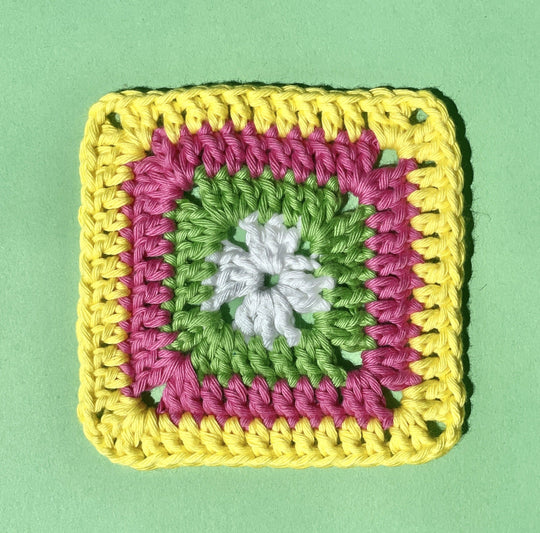 Hobbii Granny Square - Pylväsneliö