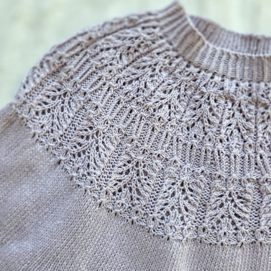 

Lavender field - T-paita
5