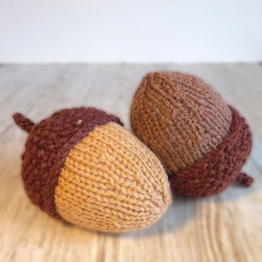 Autumn Acorns - Syksyiset tammenterhot