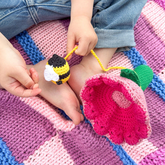 

Bumblebee - Pallosieppari
7