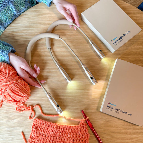 

Deluxe Niskalamppu - Champagne - Hobbii
4