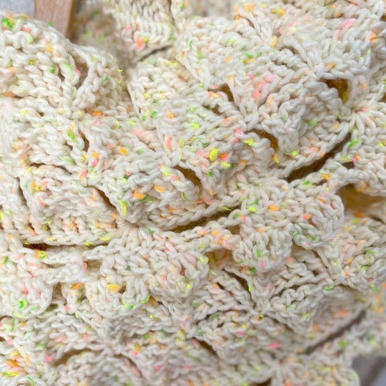 

Heart Clouds - Huivi
5