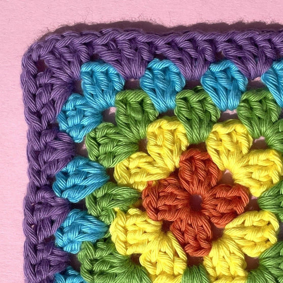 

Hobbii Granny Square - Perusneliö
3
