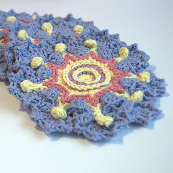 

Blooming Spring - Lasinaluset
2