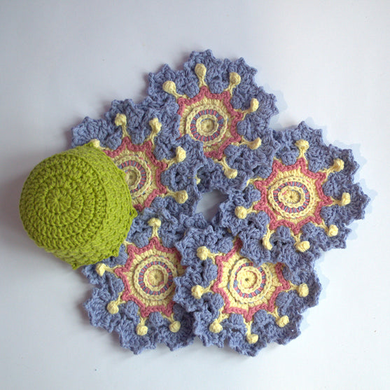 

Blooming Spring - Lasinaluset
7