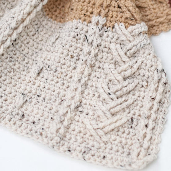 

Happy Bear - Vauvanpeitto ja Myssy
12