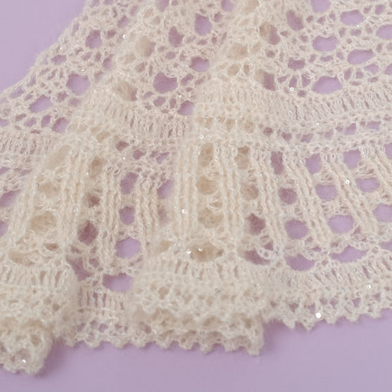 

Veil - Hartiahuivi
8