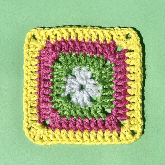 

Hobbii Granny Square - Pylväsneliö
1