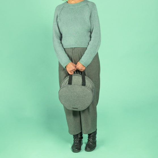 

Kirjontaprojektien Laukku - Hobbii
9