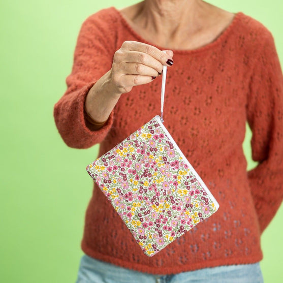 

Tikattu Kotelo - Hobbii
4