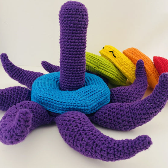 

Octopus – Pinottava lelu
4