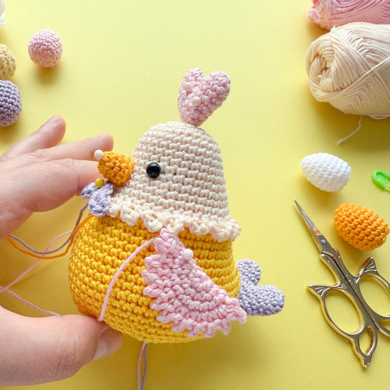 

Pääsiäistipu - Pääsiäis-Yllätysmuna
6