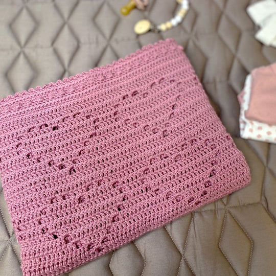 Lovely Hearts Bamboo - Sydänkuvioinen vauvan peitto