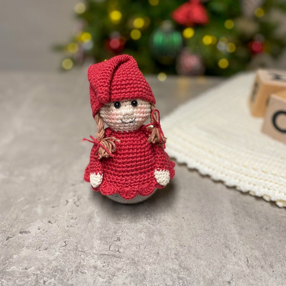 

Vaappuva tonttutyttö
3