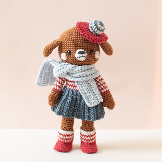 

Madeleine Dog - Virkkauspaketti
1