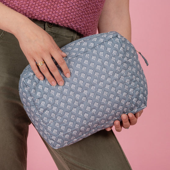 

Tikattu Projektilaukku - Pitkä - Large - Hobbii
3