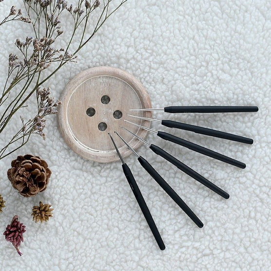 

Virkkuukoukku ergonomisella kahvalla - Teräs - KnitPro
2