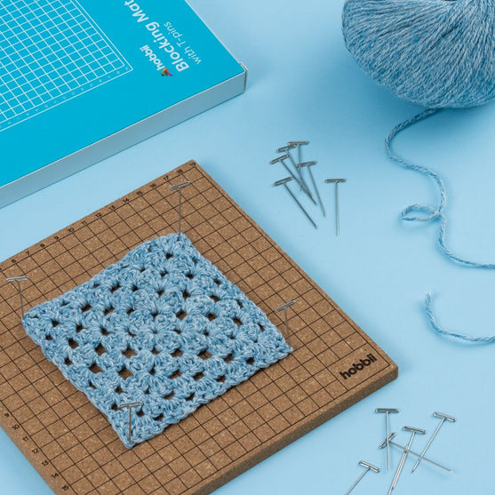 

Pingotusmatto T-neuloilla - Hobbii
4